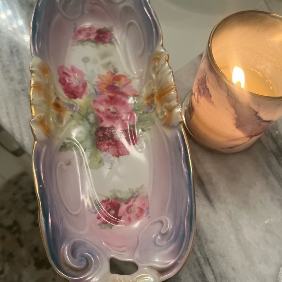 Vintage beautiful 1940s dish 12 long by five wide - Picture 9 of 13